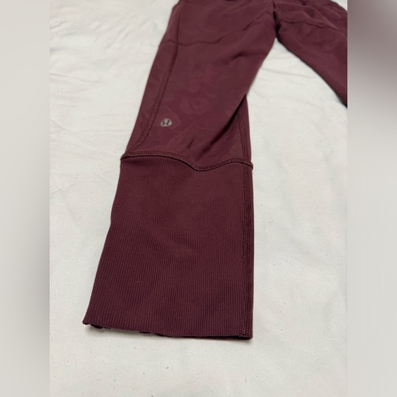 Lululemon Rebel Runner Crop *Full-On Luxtreme - Picture 10 of 12